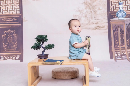 承德宝宝反复发烧呕吐